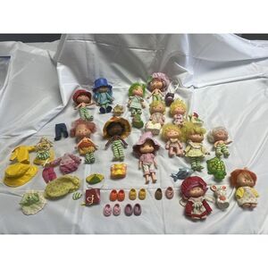 Vintage Strawberry Shortcake Dolls Clothes And Pets Lot Original Antique Old Toy